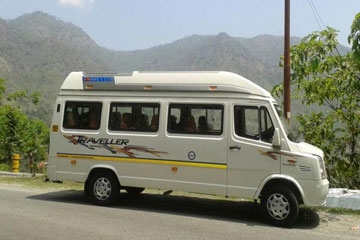 12 Seater Tempo Traveller in Amritsar