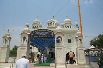 Gurudwaras in and Around Amritsar